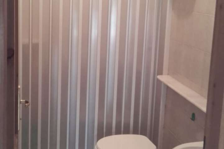 Room 10 of 25