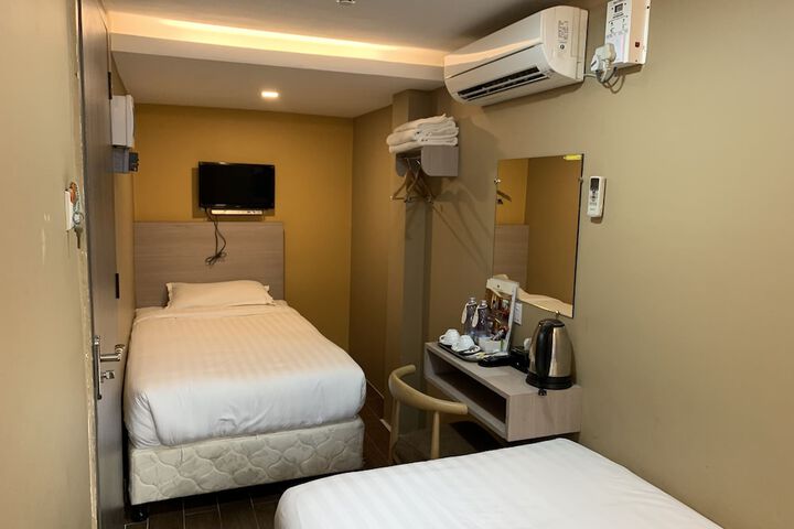 Room 14 of 58