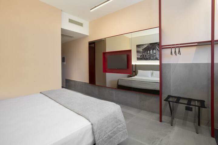 Room 13 of 123