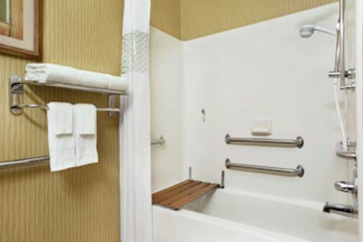 Bathroom shower