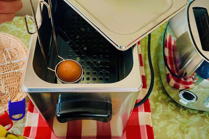 Dining 44 of 57