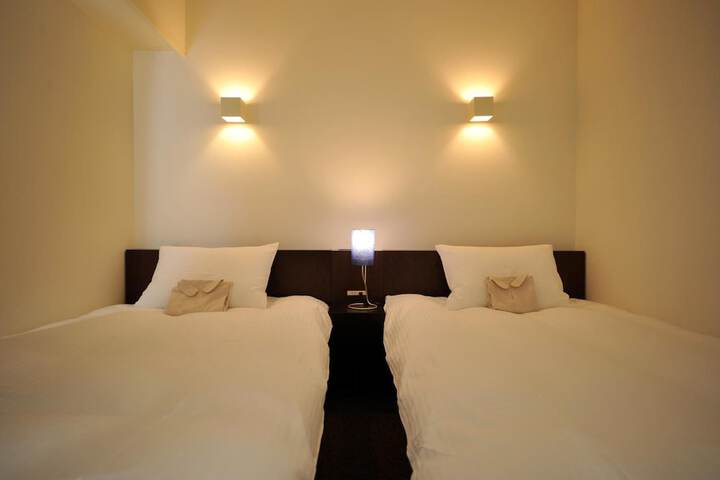 Room 14 of 52