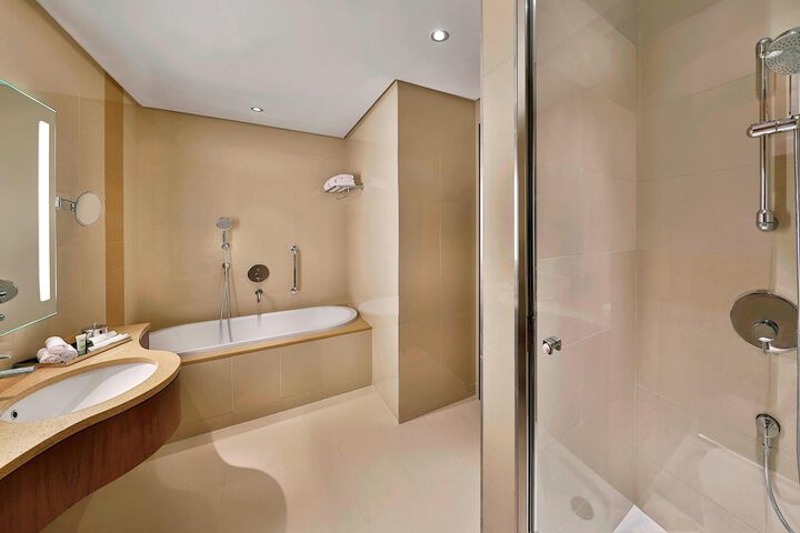 Room 35 of 70