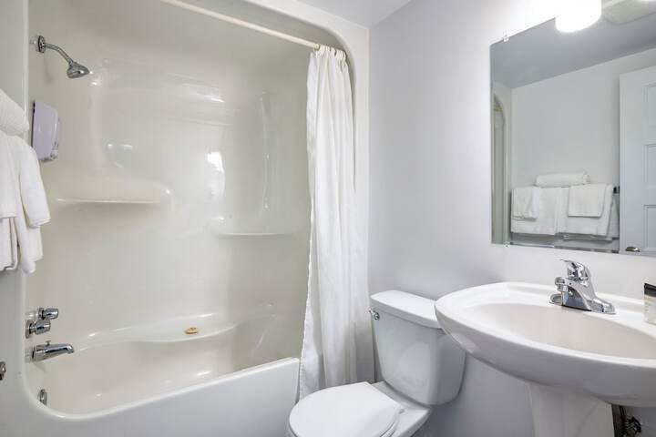 Room 15 of 20