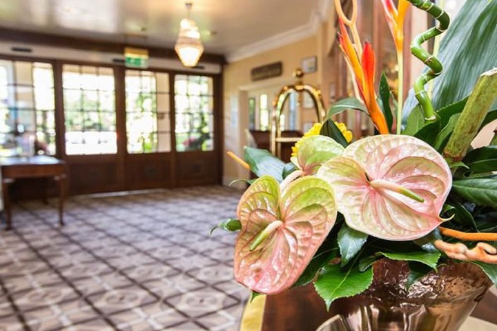 Hotel Lobby