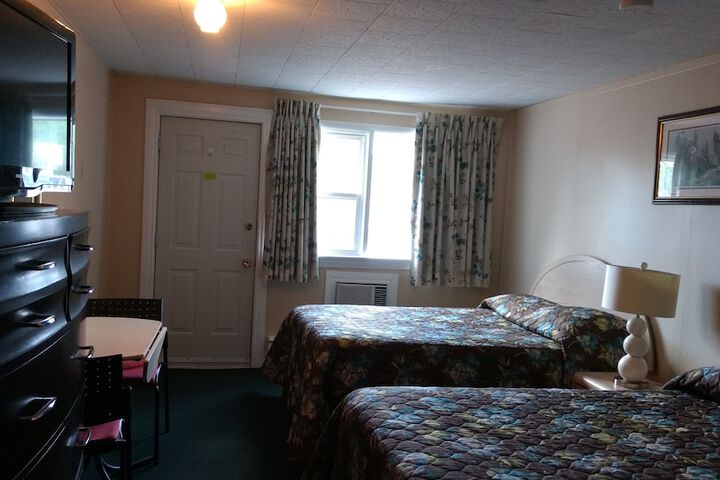 Room 4 of 21