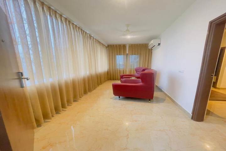 Room 14 of 23