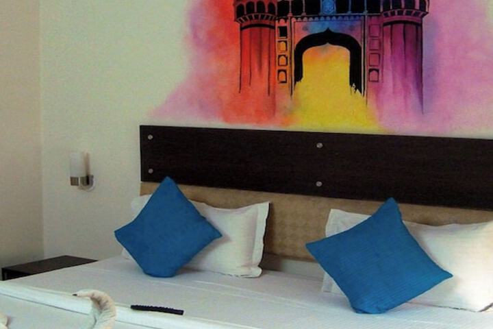 Room 14 of 52