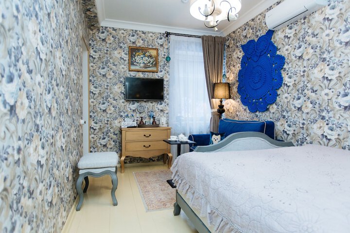 Room 33 of 50