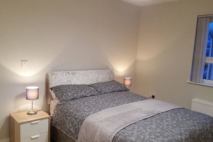Room 6 of 8