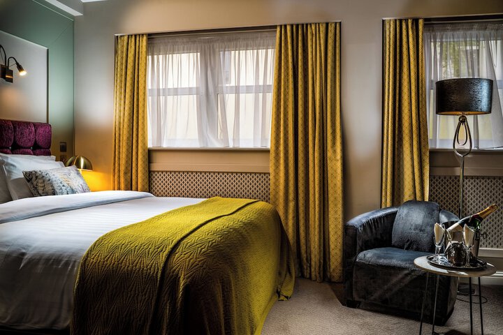 Room 38 of 85