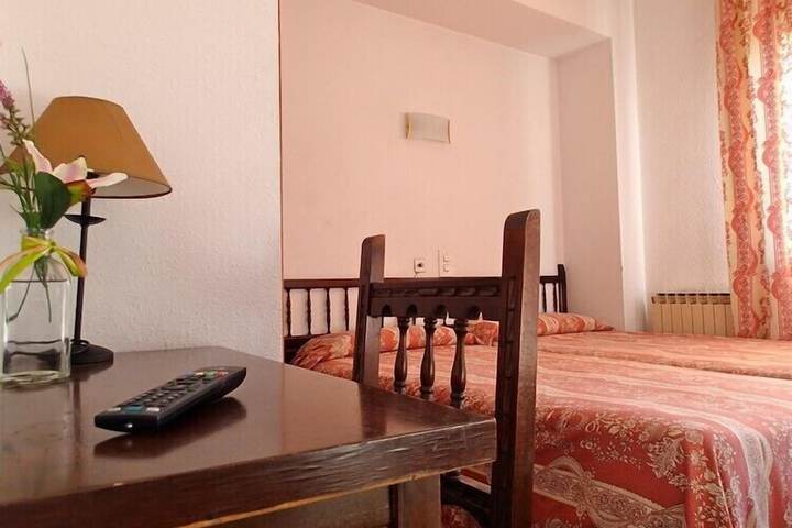 Room 17 of 53