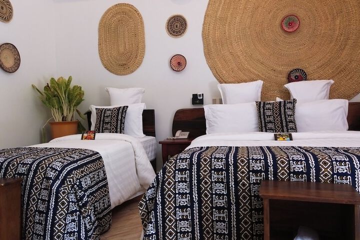 Room 10 of 23