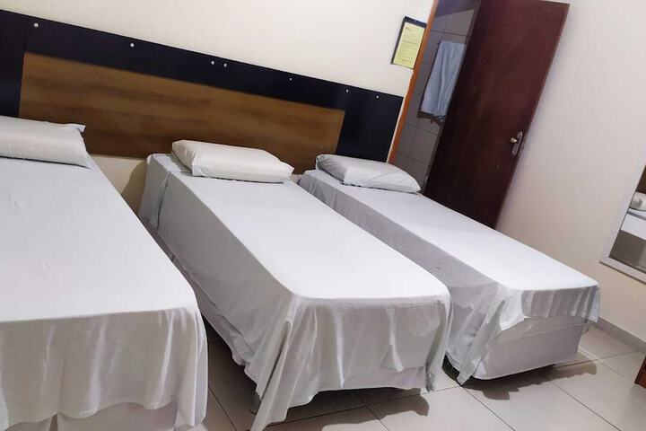 Room 5 of 14