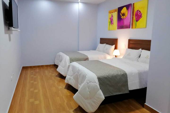 Room 5 of 11