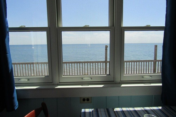 Beach 210 of 219