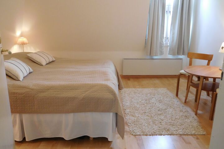 Room 28 of 70