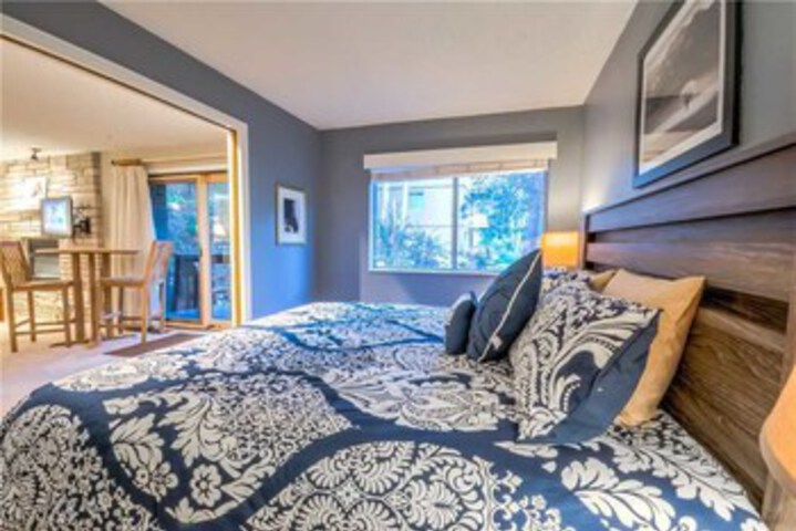 Room 17 of 20