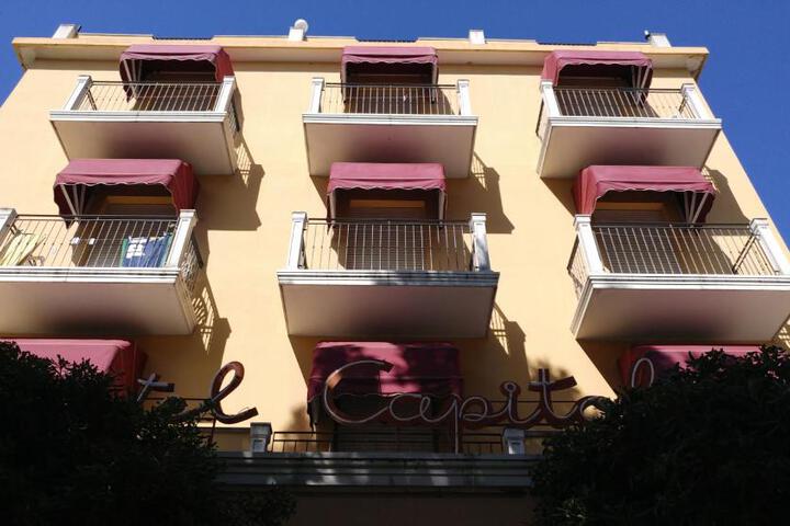 Hotel Capitol