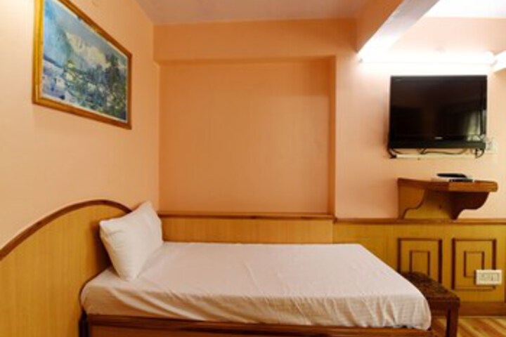 Room 20 of 24