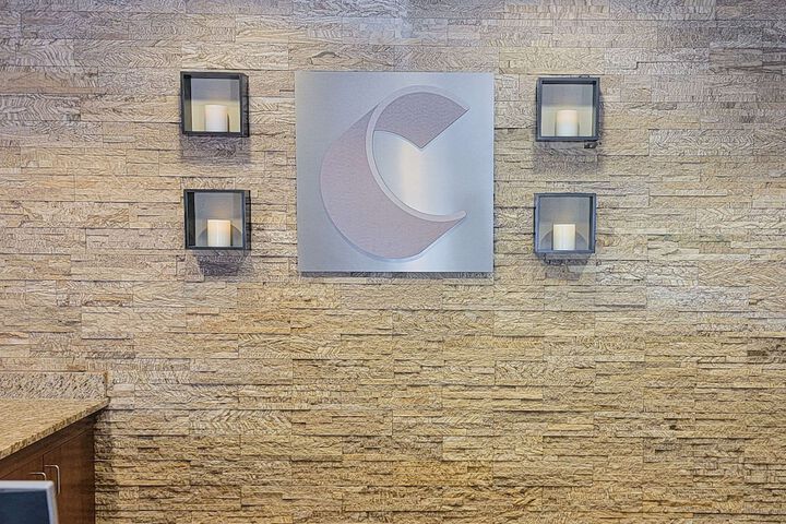 Hotel Interior 4 of 32