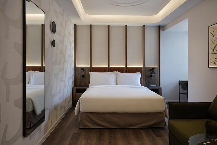 Room 45 of 88