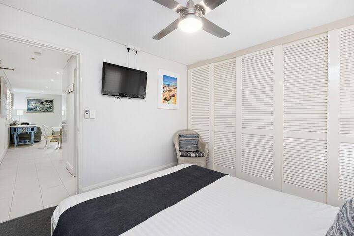 Room 11 of 57