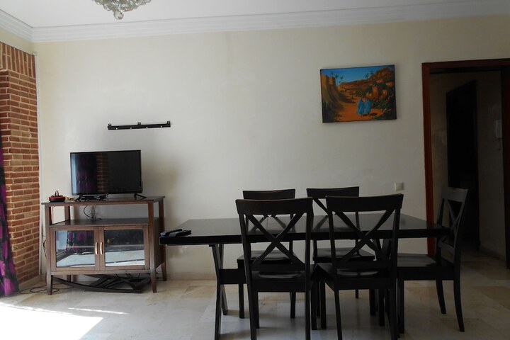 Room 13 of 27