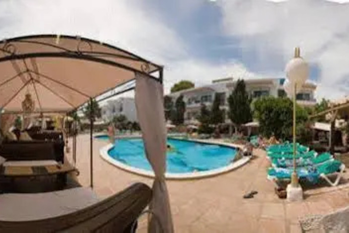 Image of Apartamentos Tur Palas