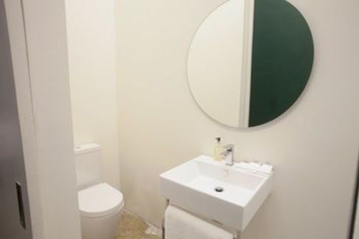 Room 12 of 89