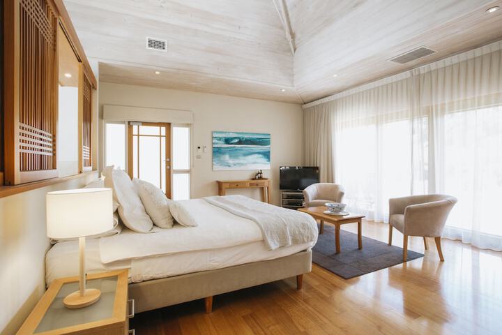 Room 3 of 54