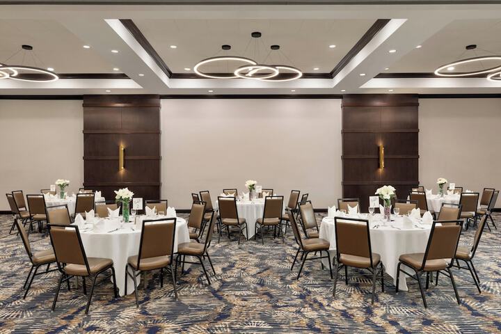 Banquet hall