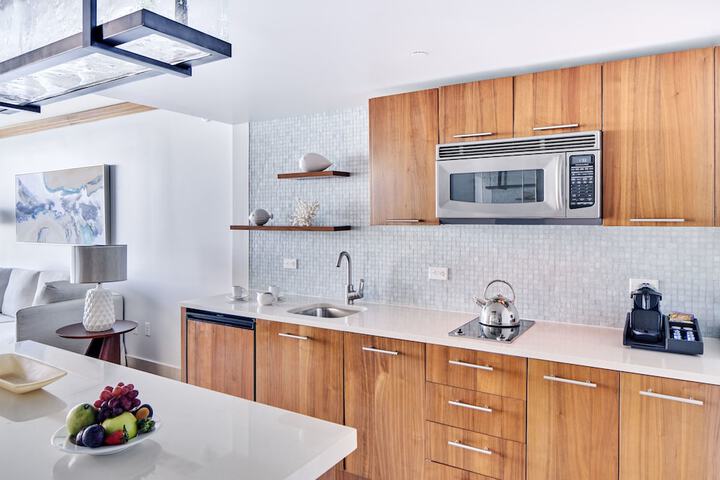 Private kitchenette