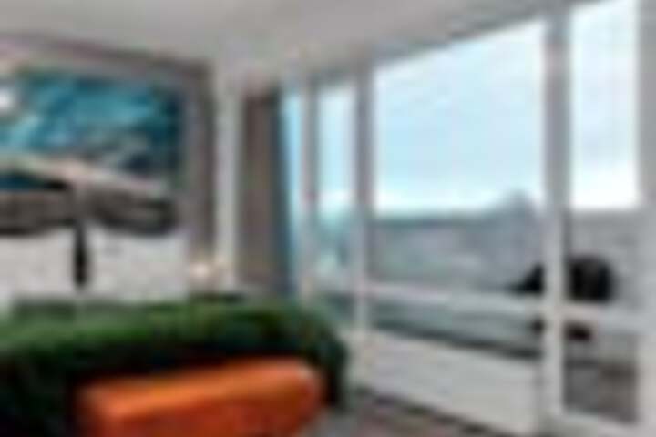 Room 29 of 219