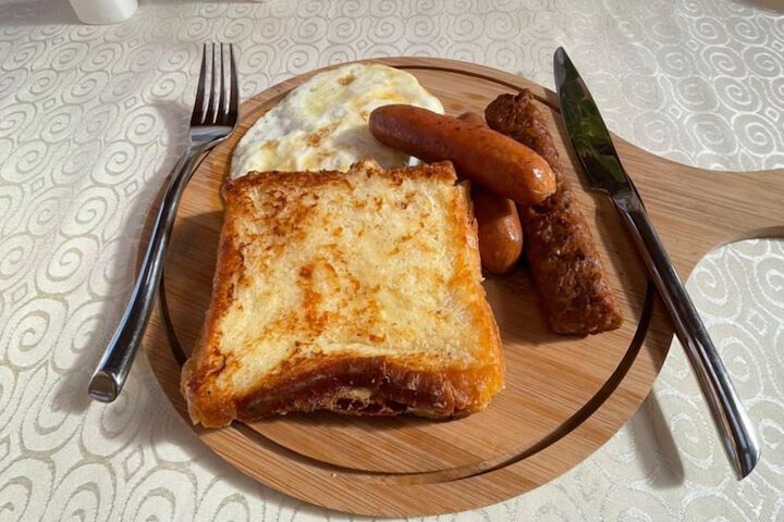 Breakfast/Coffee Service 14 of 15
