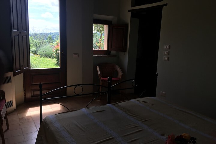 Room 7 of 51