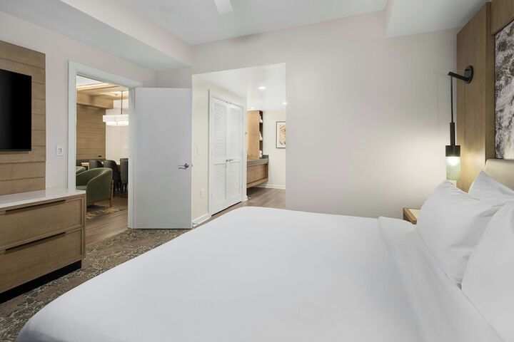 Room 7 of 31