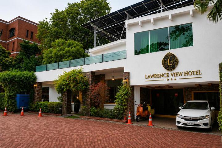 Lawrence View Hotel Lahore