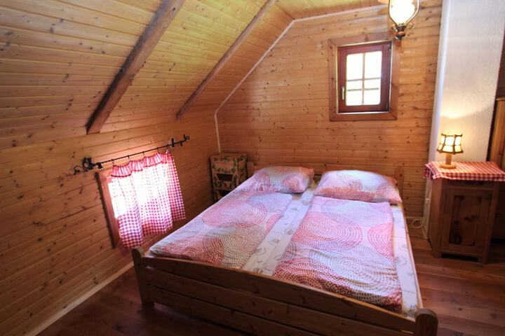 Room 5 of 30