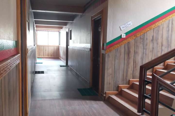 Hotel 2 of 51