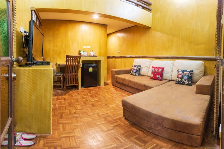 Room 10 of 71