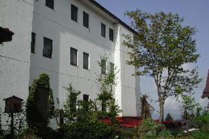 Hotel Entry