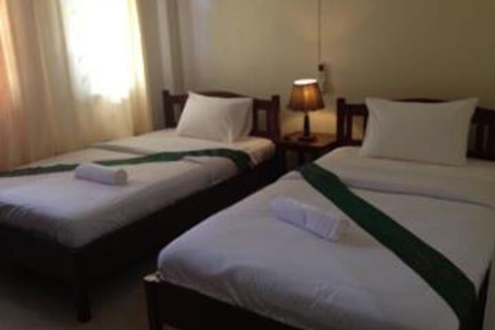 Room 3 of 5