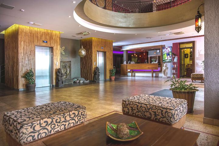 Hotel Interior 4 of 139