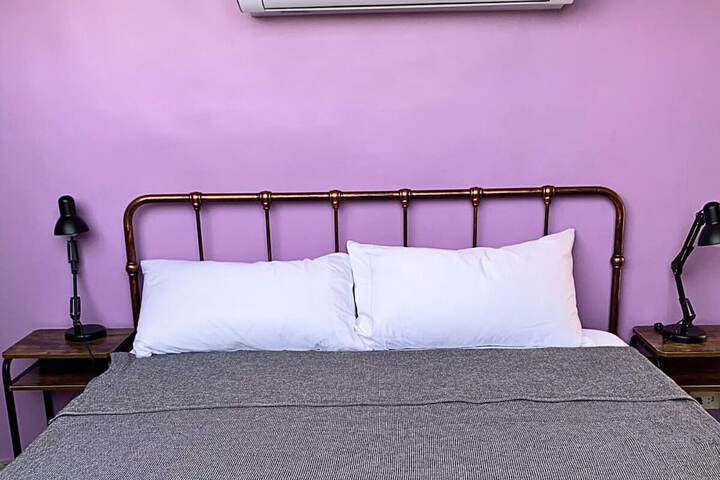 Room 4 of 21