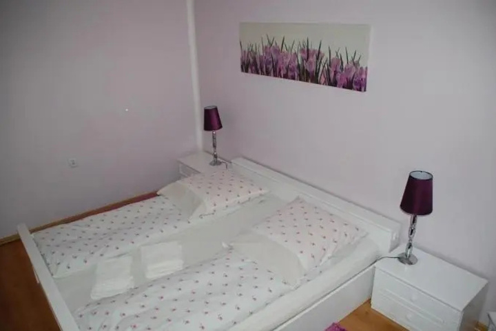 Room 3 of 15