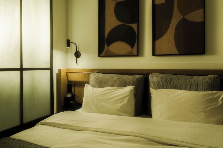 Room 34 of 72