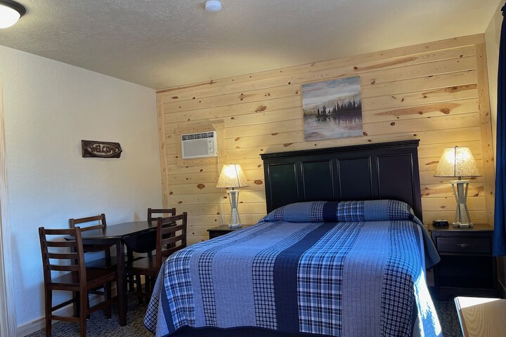 Room 58 of 154