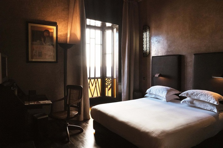 Room 14 of 42