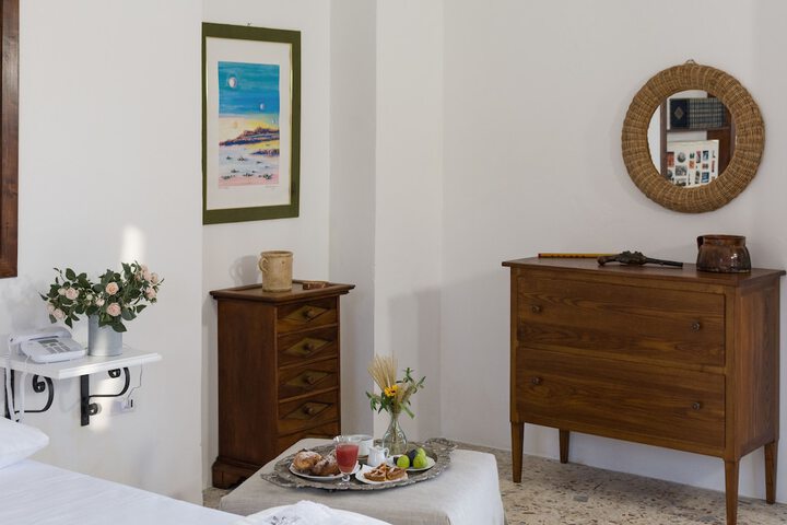 Room 48 of 60
